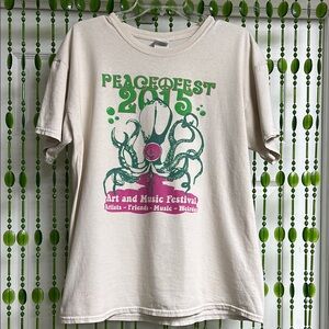 Peace Fest 2015 Art and Music Festival Graphic Tee